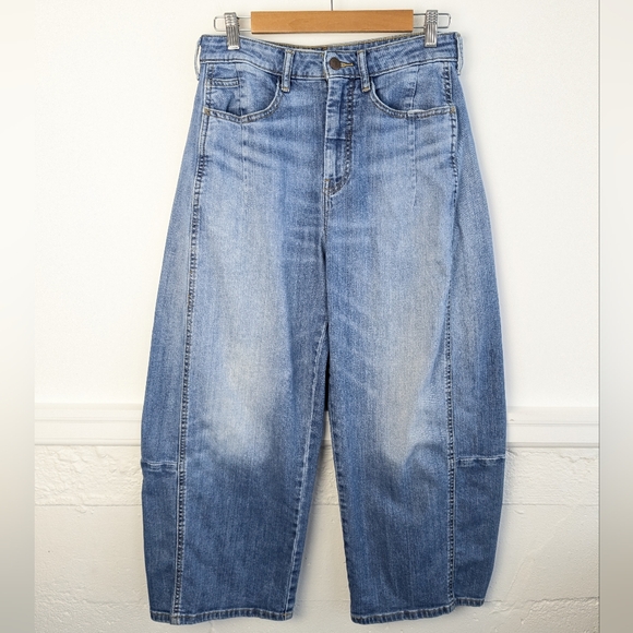 Anthropologie • Pilcro Kenna Barrel Jeans - Picture 2 of 10
